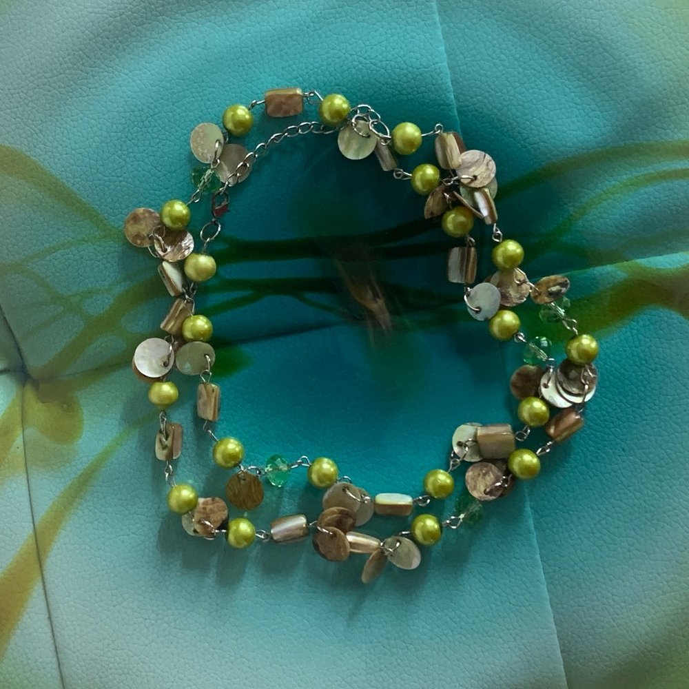 Sparkling Green Necklace - Picture 10 of 16